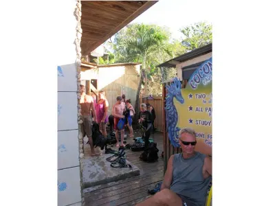 Post Dive Clean Up — West End, Roatan, Honduras