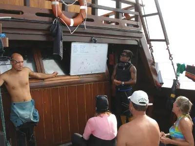Madi Does the Dive Brief — Raja Ampat, Indonesia