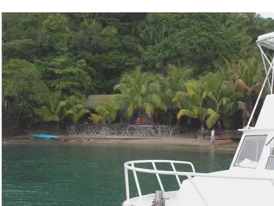 Arriving — Cayos Cochinos, Honduras
