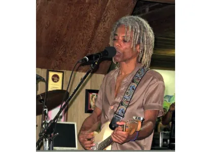Live Music — Roatan Island, Honduras – CoCo View Resort