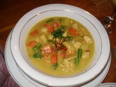 Curry chicken